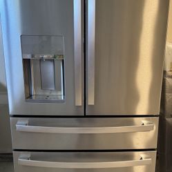 GE Profile Standard Depth 27.9-cu ft 4 Door Smart French Door Refrigerator