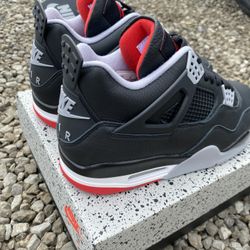 Size 10 Air Jordan 4 Bred
