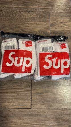 Supreme socks