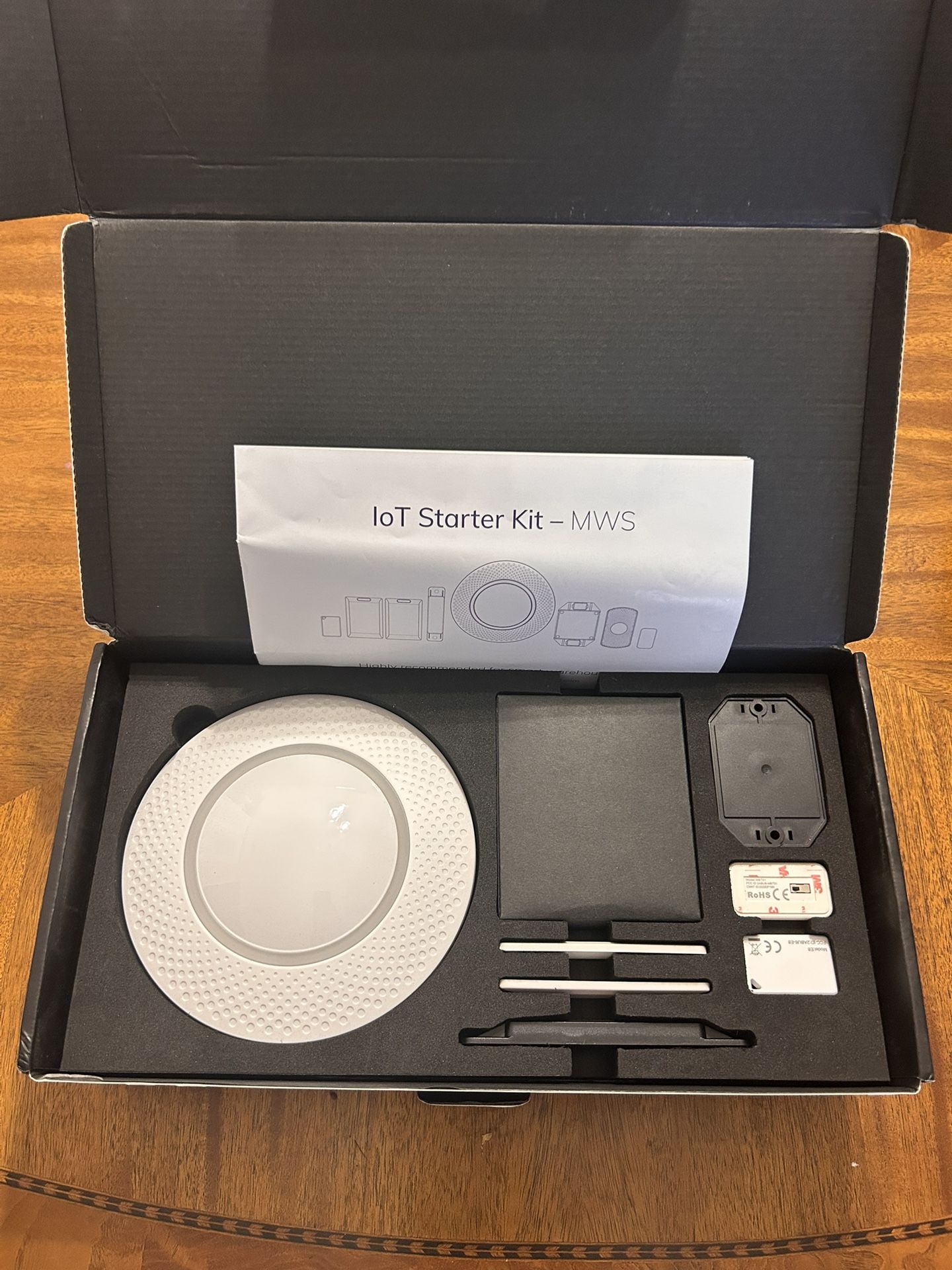 BLE 5.0 Wireless IoT Starter Kit – Gateway, Beacons, Sensors