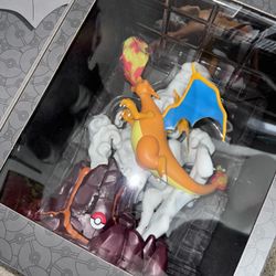 Pokémon PKW3173 Deluxe Collector Statue - Glurak Official Collectible Figure