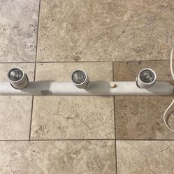 Track Lighting, 3 Lights All Lights Tilt White