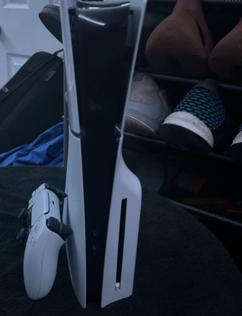 Selling ps5