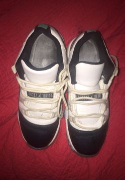 Jordan 11 size 5y