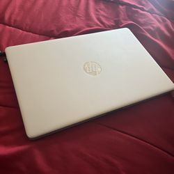 HP laptop for sell! 512SSD i5 Intel and 15 inch screen