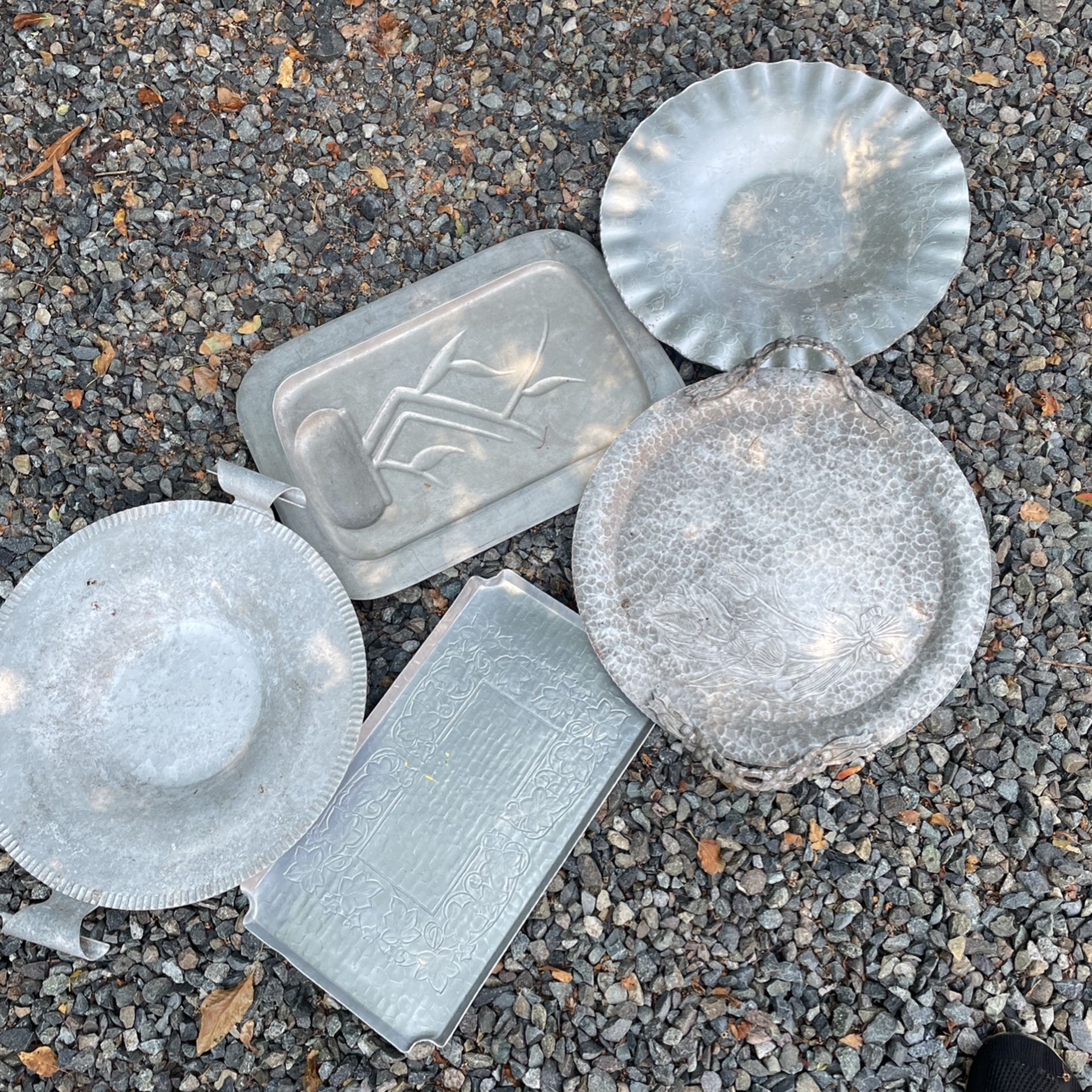 Five Aluminum Plates Large
