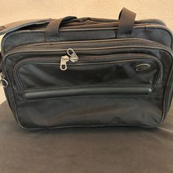 American Tourister Luggage Travel Briefcase Bag Overnight Weekend 