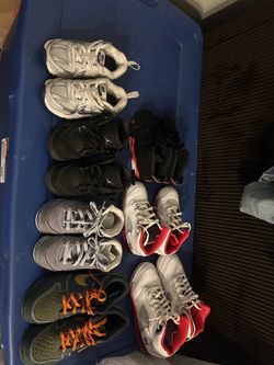 Pairs Nike and Jordan Sneakers