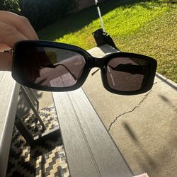 Sunglasses Women’s