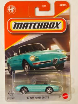 MATCHBOX # 04 OF 125 . 1967 ALFA ROMERO DUETTO .