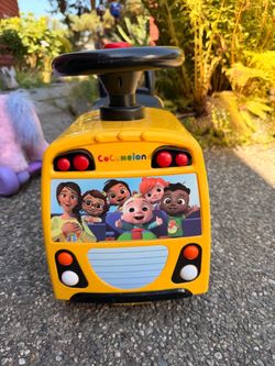 CoComelon Ride-On School Bus Toy