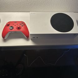 Xbox Series S With Controller 