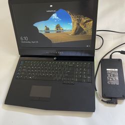 Alienware M17 R2 