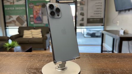 iPhone 13 Pro Max unlocked 128 gb - Blue