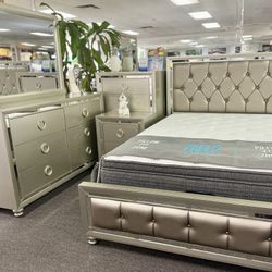 Insane Deal🤑Gorgeous Champagne 5pc Bedroom Furniture Set Available Limited Time Only $1099😱