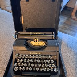 Antique Type Writer