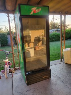 True Refrigerator
