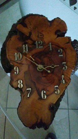 Vintage clock well kept up