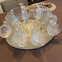 Vintage crystal punch bowl set. Read description for details and location.