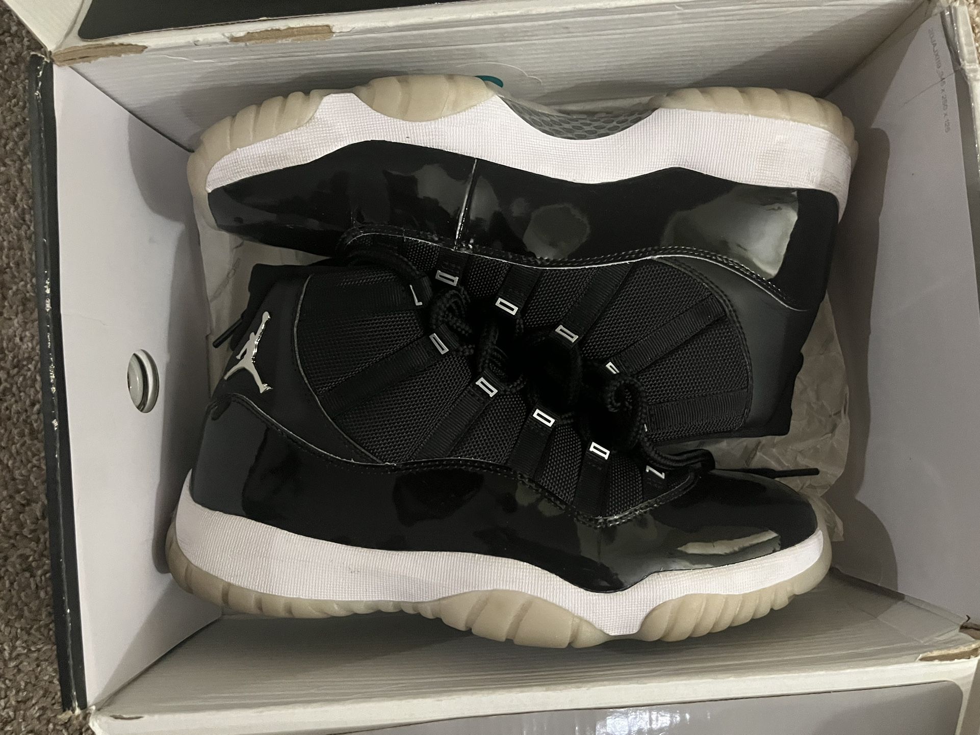 Air Jordan 11 Jubilee