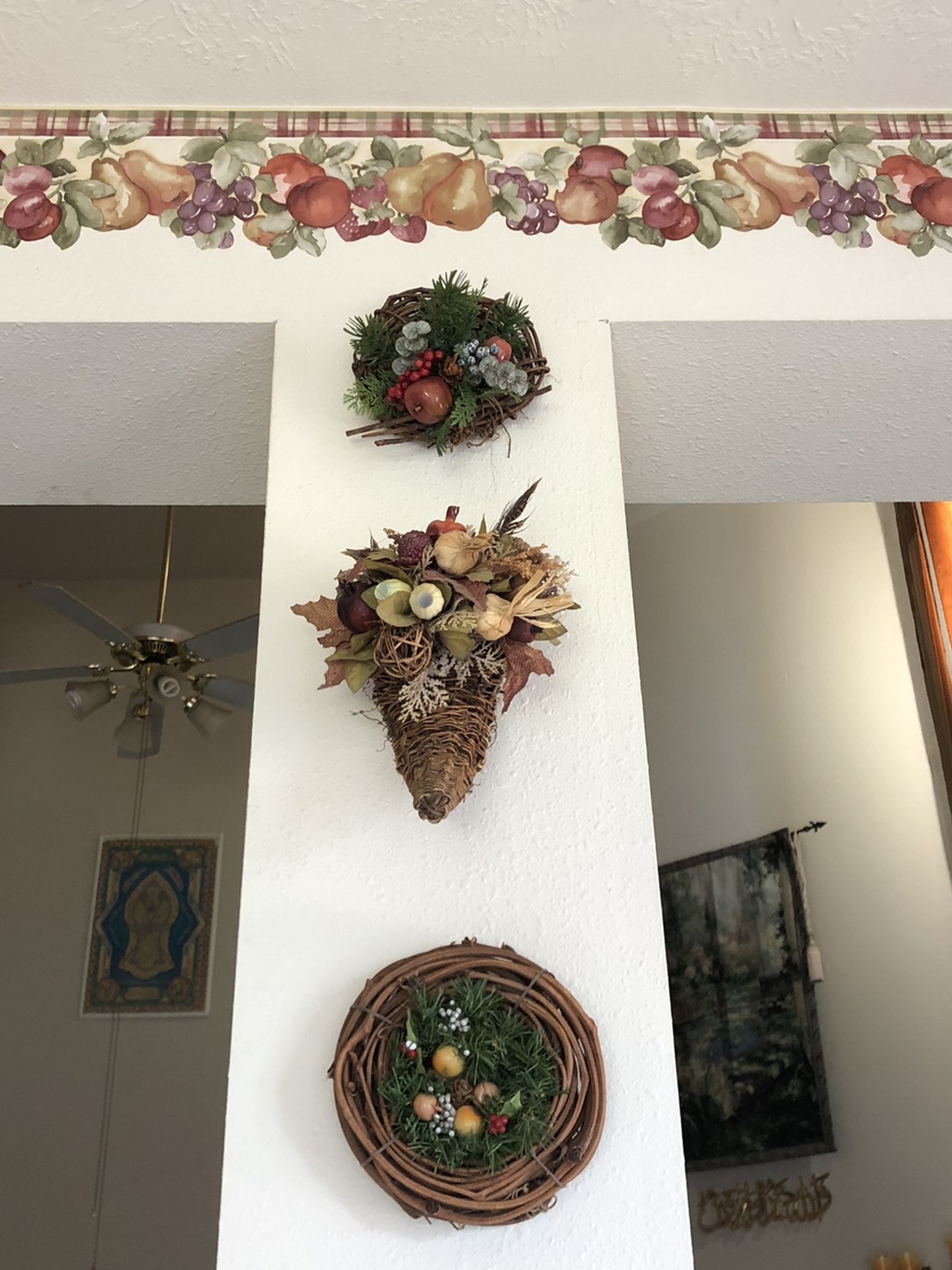 14 House and Kitchen Decor Pieces - AMAZING DEAL
