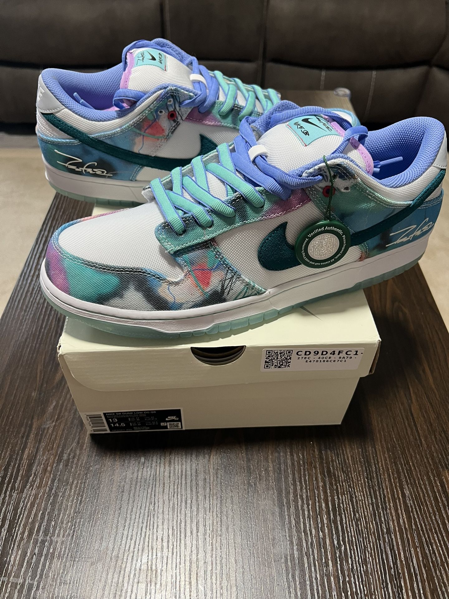 Nike SB Dunk Low Futura Laboratories Bleached Aqua