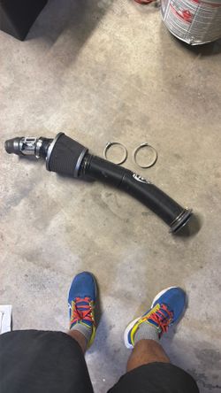 2013 Nissan jukecold air intake