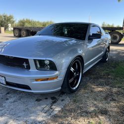 2006 Ford Mustang