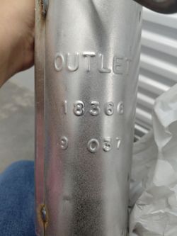 Walker SoundFX 18366 exhaust muffler