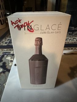 Vacuum Sealed Wine Insulator Brand New In Box
