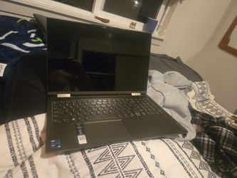 Yoga 7 LeNOVA Touch Screen 