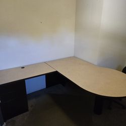 FREE MISC OFFICE FURNITURE- TO DAY NOV 3RD