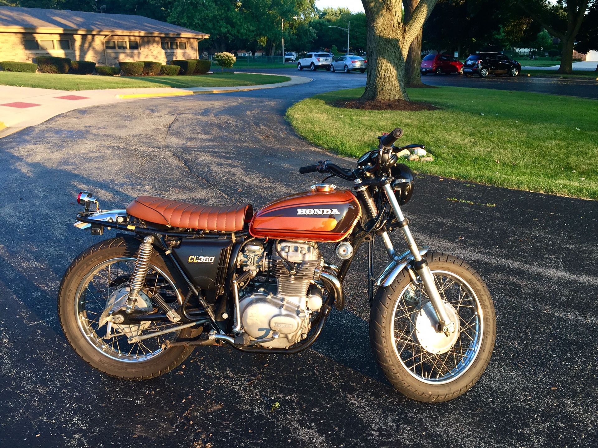 Motorcycle Honda Cl 360 Scrambler/ Cafe Racer