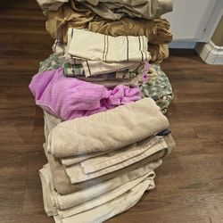 FREE Queen Size Bed Sheets pillow Cases Towels 