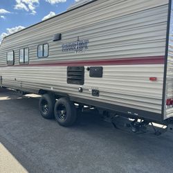 2o18 Patriot Travel Trailer Camping Weekends