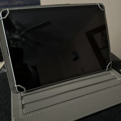 64g 9th Gen iPad Tablet. 