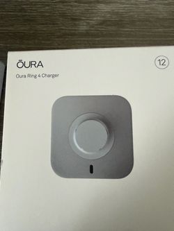 Oura Ring 4  Size 12/ Silver /charger