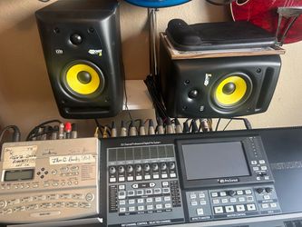 Krk rokit 5 rpg2 studio monitors