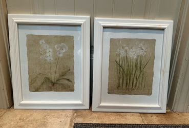 Floral Wall Art - p/u Monument