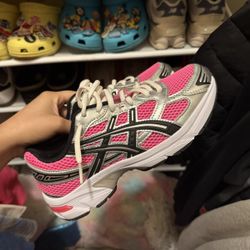pink asics