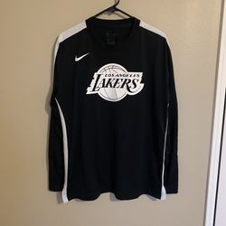 Men Nike Lakers Long Sleeve Black White Shirt Polyester Medium. Good condition.