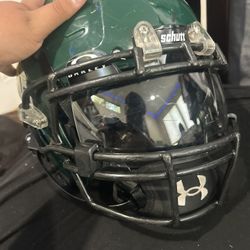Shutt F7 Football Helment with Ridell Speed Flex Chin  Strap Size Large
