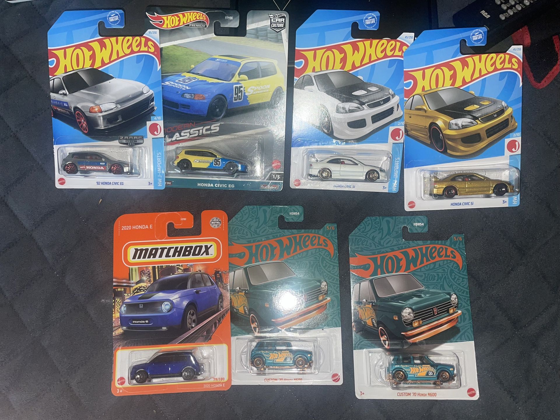 HOT WHEELS HONDA CIVIC/‘ANNIVERSARY 70’ HONDA/MODERN CLASSICS