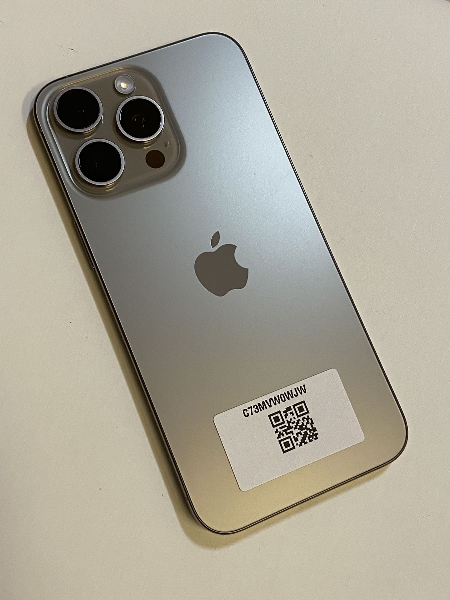 iPhone 15 Pro Max Fully Unlocked 