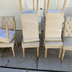 7 Free Chairs 