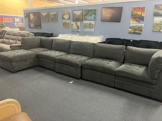 Large Gray Modular Sectional Sofa with Ottoman，$850