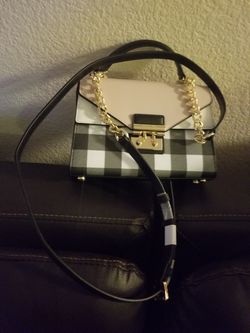 Authentic Michael kors crossbody