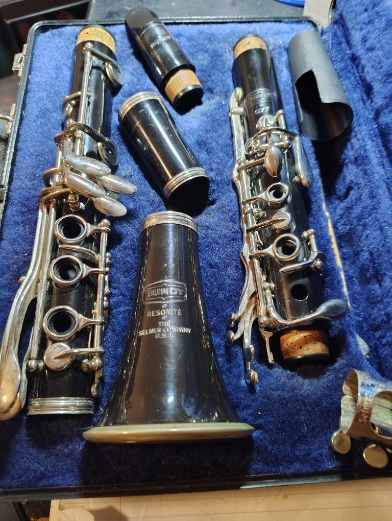 Clarinet , Bundy,,Selmer, And other Braands