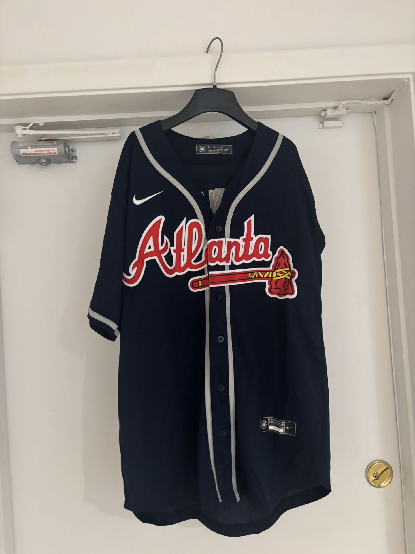 Nike Atlanta Braves Men’s Jersey Small
