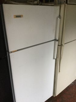 Small roper refrigerator/ 90 day warranty/ delivery available
